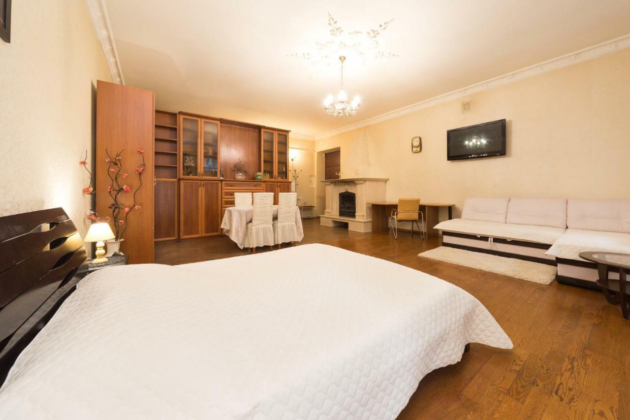 Appartement Goodrest On Ekaterininskaya à Odessa Extérieur photo