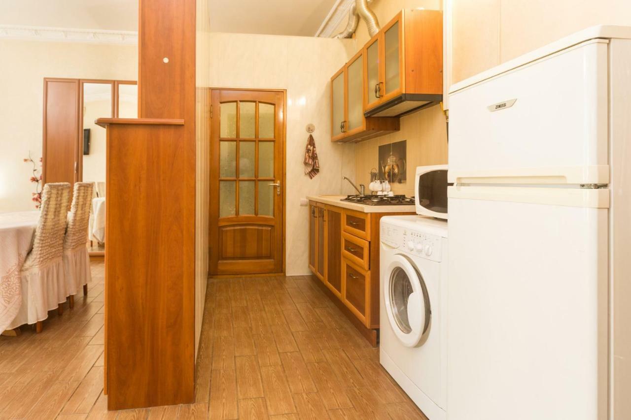 Appartement Goodrest On Ekaterininskaya à Odessa Extérieur photo