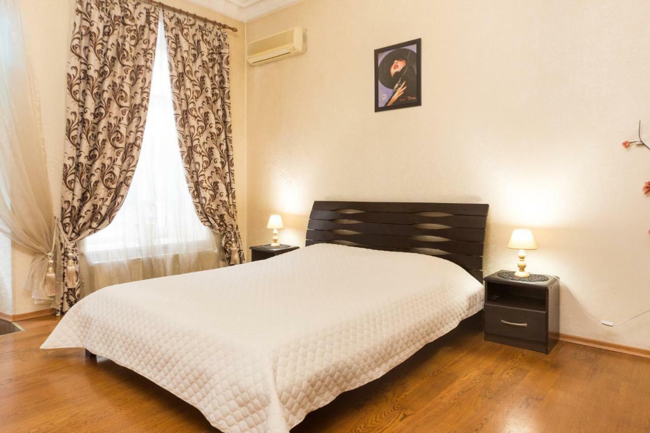 Appartement Goodrest On Ekaterininskaya à Odessa Extérieur photo
